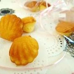A picture of My Special Plain Madeleines.