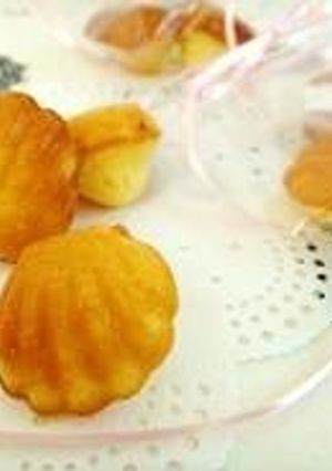 A picture of My Special Plain Madeleines.