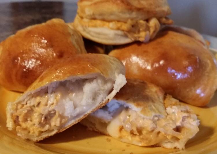 Step-by-Step Guide to Prepare Homemade Cheesy Buffalo Chicken Pockets