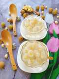 Lotus Seed and Longan Sweet Soup (Chè Hạt Sen Long Nhãn)