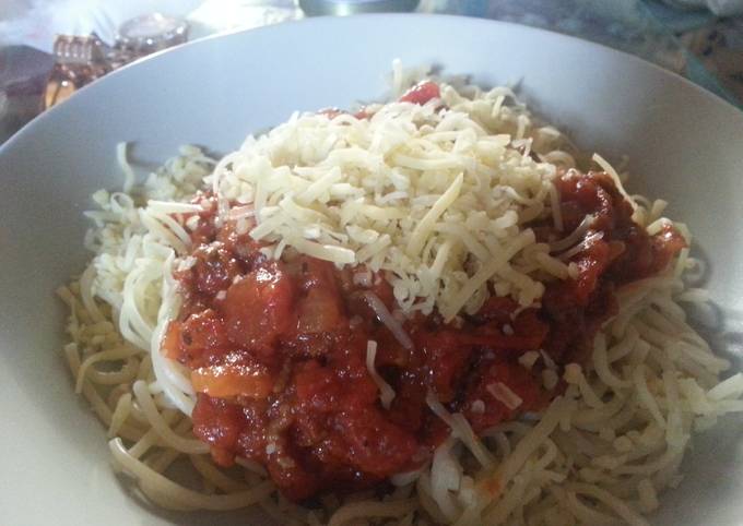 Spaghetti meat sauce