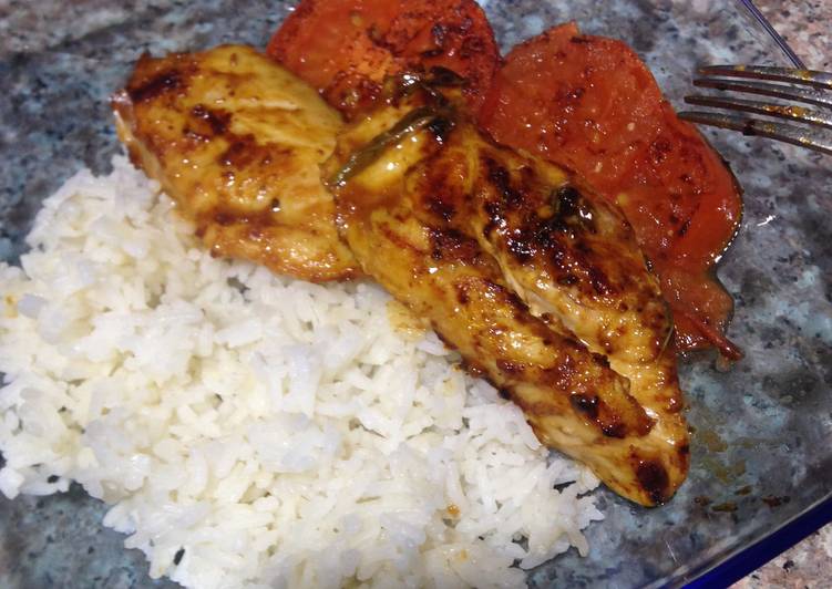 Easiest Way to Prepare Ultimate Barbecue Chicken And White Rice