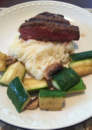 A picture of Teriyaki Zucchini & Mushrooms.