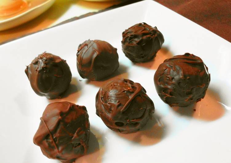 Easiest Way to Prepare Homemade Easy Chocolate Truffles