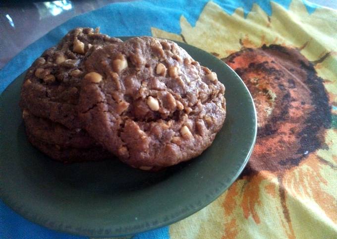 Decadent Flourless Peanut Butter Cookies