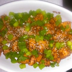 A picture of Soy sauce. Garlic chicken.