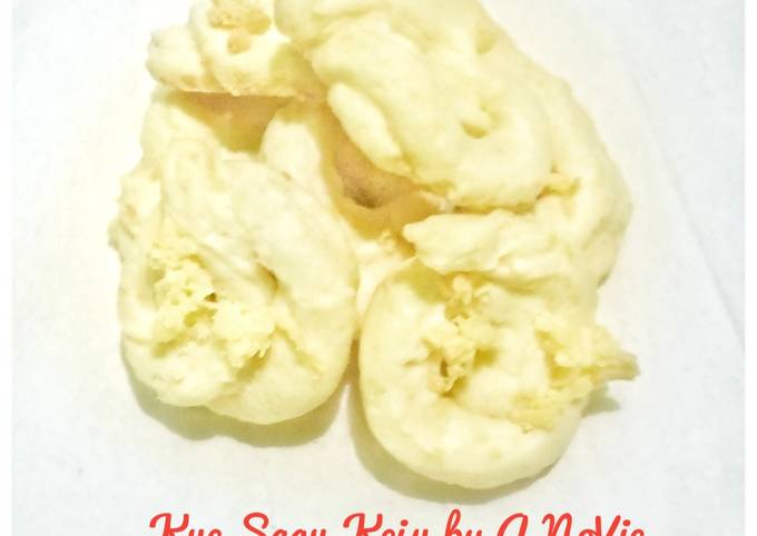 Bagaimana Menyiapkan Kue Sagu Keju By A.NoVie, Bisa Manjain Lidah
