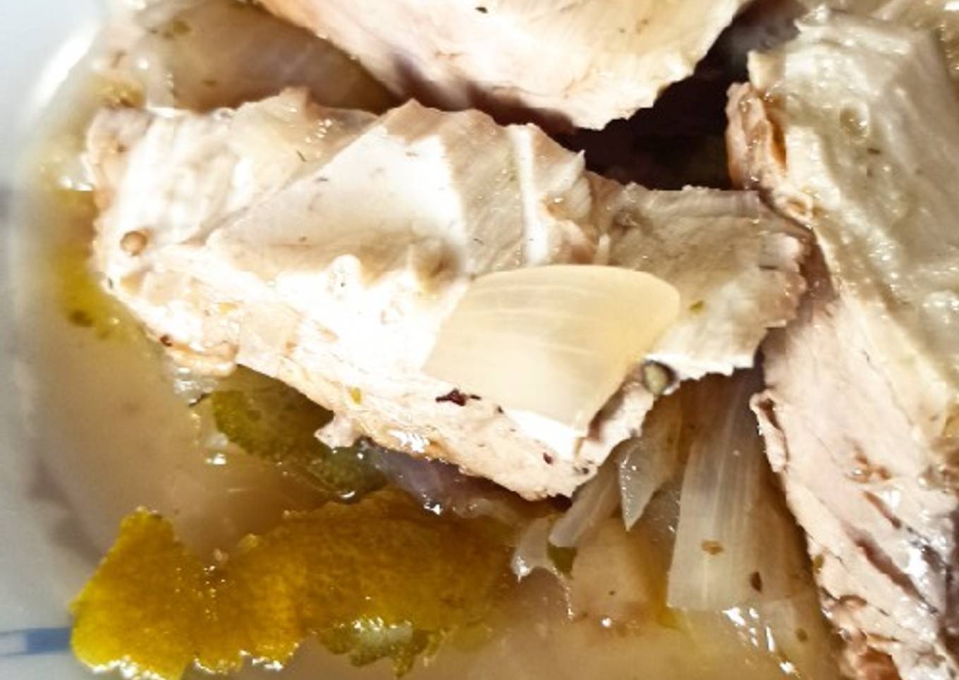 Bonito encebollado