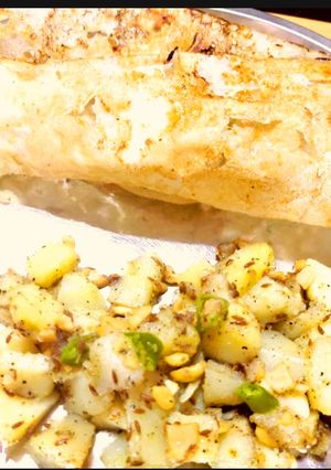 व्रत का डोसा‌ और आलू (vrat ka dosa aur aloo recipe in Hindi) रेसिपी मुख्य फोटो