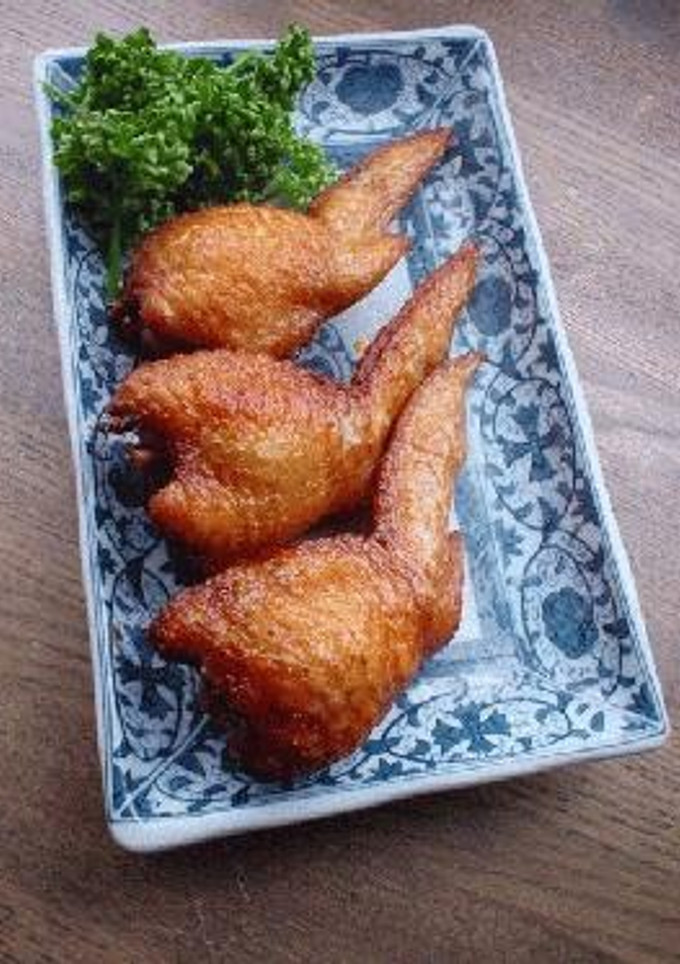A picture of Chicken Wing Gyoza (with chicken de-boning instructions).