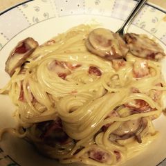 A picture of Angel Hair Pasta With Smoked Sausage.