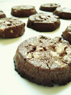 A picture of Crispy Bread Flour Cookies.