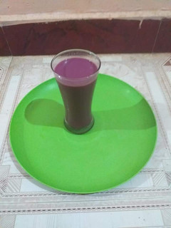 பீட்ரூட் மில்க் ஷேக்(beetroot milkshake recipe in tamil) செய்முறை முக்கிய புகைப்படம்