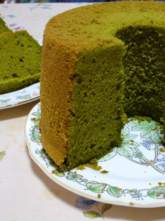 A picture of Green Tea Chiffon Cake.