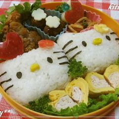 Hello Kitty Character Bento A picture of Hello Kitty Character Bento.