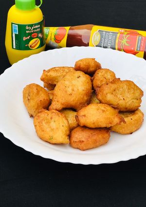 A picture of Yam akara.