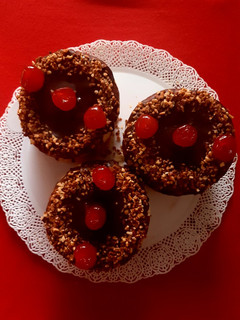 Una foto de Alfajores de hojaldre rápidos y fácil ❤