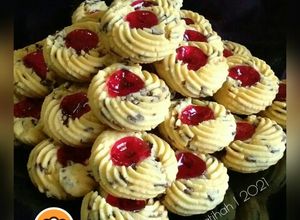 Gambar Strawberry Swiss Tart