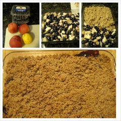 A picture of Blueberries and Peach Crumble.