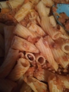 Una foto de Pasta a la boloñesa