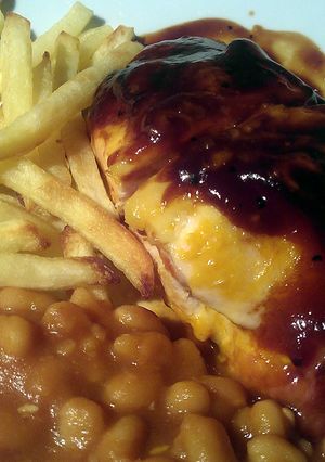 A picture of Vickys British 'Pub Grub' Hunters Chicken GF DF EF SF NF.