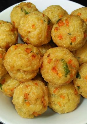 Foto resep Bola-bola mie instan (3 bahan utama)