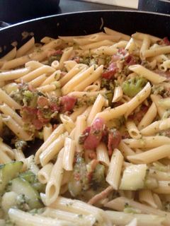 A picture of Zucchini Penne with bacon.