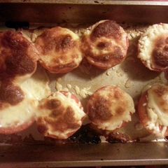 A picture of Baked tomatoes.