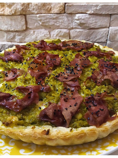 Foto di Torta salata con piselli e mortadella