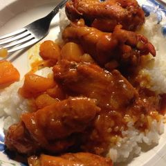 A picture of Island Chicken (Rican style).