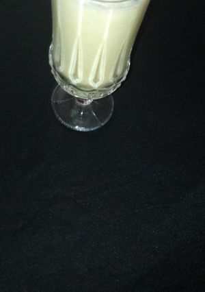 A picture of Mango smothie.