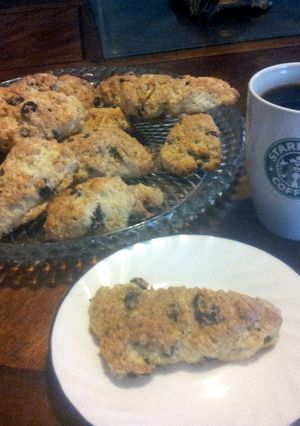 A picture of Fruit Scones.