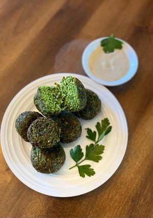 A picture of Falafel.
