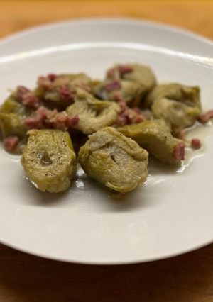 Una foto de Alcachofas con jamón