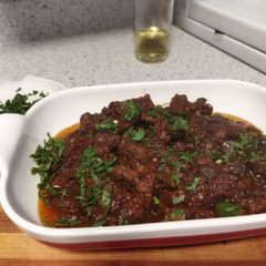 A picture of Black pepper beef karahi.