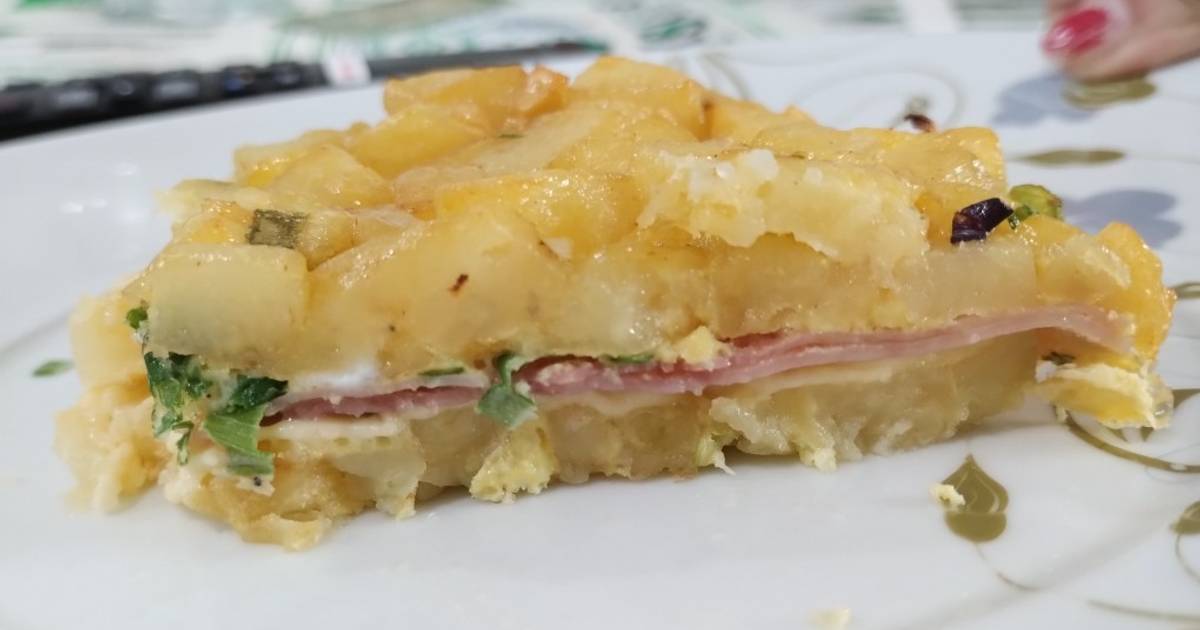 Tortilla de papa rellena al horno!! Receta de Denis Cookpad