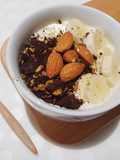 Granola yogurt จาก protein bar มื้อเช้าแบบรวดเร็ว