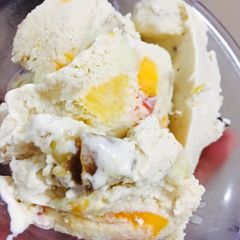 Fruits ice cream A picture of Fruits ice cream.