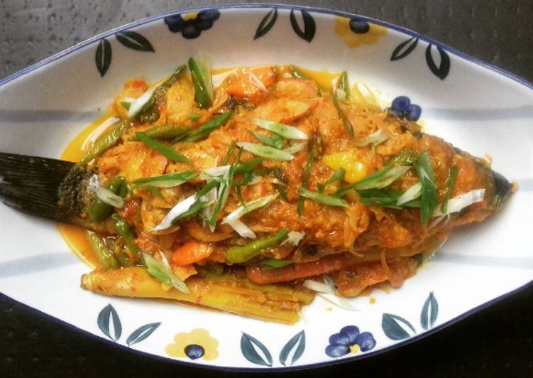 Cara Gampang memasak Ikan Mas Kecombrang, Enak Banget
