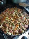 Chop suey de pechuga con longaniza