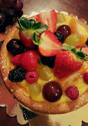 Foto principal de Tarta de frutas con crema Madame