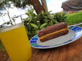 Torta de Chocolate con relleno de mousse de mburucuja y 🍫