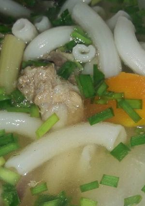 Hình của món Nui hầm xương heo.