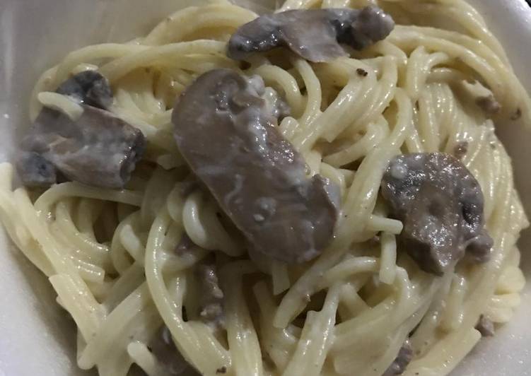 makanan Spagheti Carbonara Jadi, Bisa Manjain Lidah