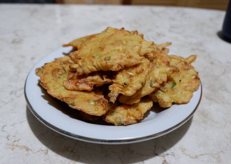 Resep Bala- bala/ Bakwan goreng tipis kering, Lezat