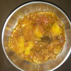 A picture of Gujju (baigan Aloo tomatoes sabji).