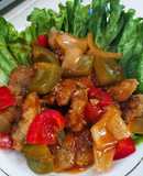 Gà lăn bột sốt chua ngọt