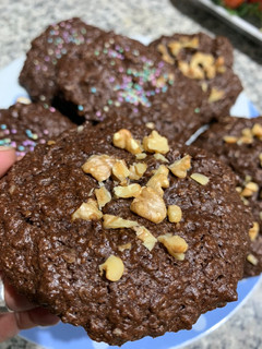 Una foto de Choco cookies de avena 🍪