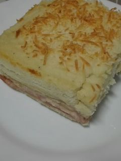 Una foto de Pastel de molde gratinado