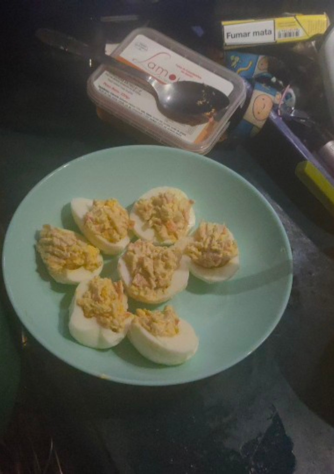 Una foto de Huevos rellenos